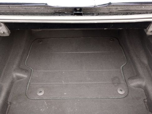 Used 2018 Chevrolet Camaro SS image 15