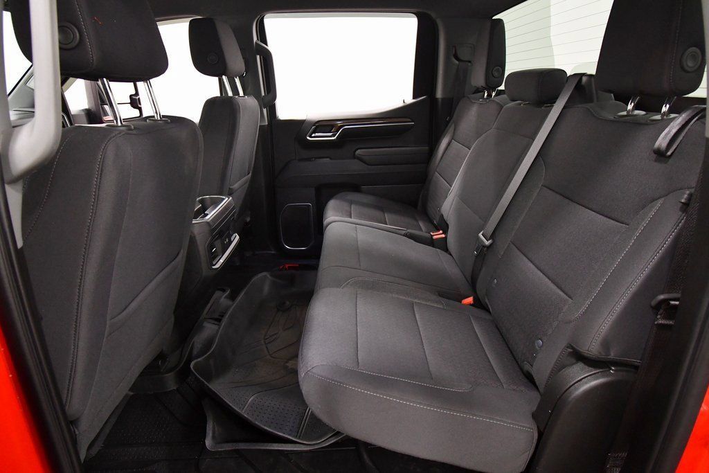 Used 2023 Chevrolet Silverado 1500 RST w/ Protection Package AWD/4WD image 14