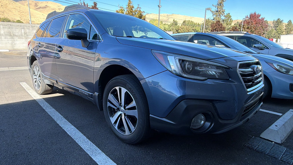 Used 2018 Subaru Outback 2.5i Limited AWD/4WD image 1