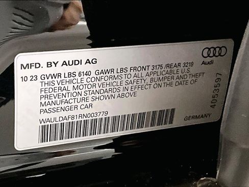 Used 2024 Audi A8 L 3.0T image 32