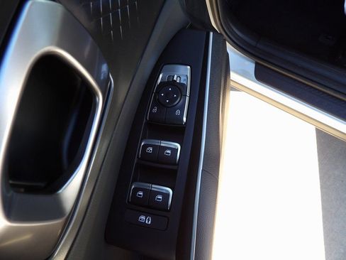 New 2026 Kia Sorento LX image 12