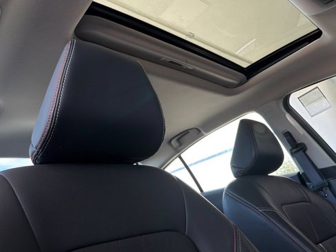Used 2023 Nissan Altima 2.5 SR w/ SR Premium Package FWD image 17