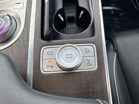 Used 2021 Genesis GV80 2.5T w/ Prestige Package 04 image 32