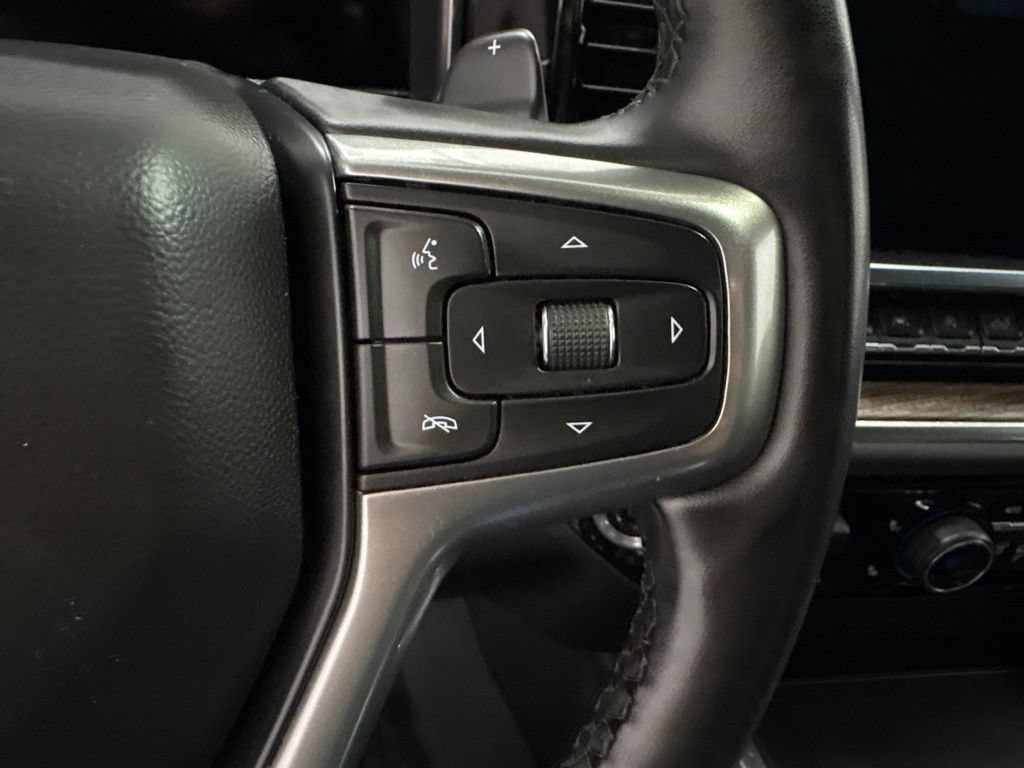 Used 2024 Chevrolet Silverado 1500 LT AWD/4WD image 28