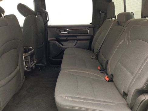 Used 2022 RAM 1500 Big Horn AWD/4WD image 18