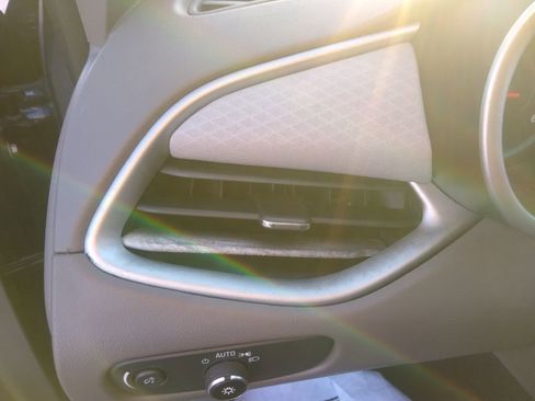 Used 2018 Chevrolet Malibu LS w/ LPO, Convenience Package 1 image 16