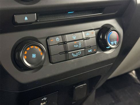Used 2018 Ford F150 XL w/ Equipment Group 101A Mid RWD image 22