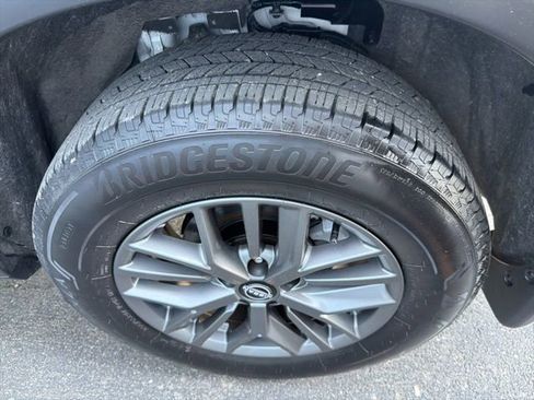 Certified 2025 Nissan Rogue S FWD image 10