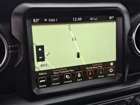 Used 2022 Jeep Wrangler Unlimited Sahara image 19