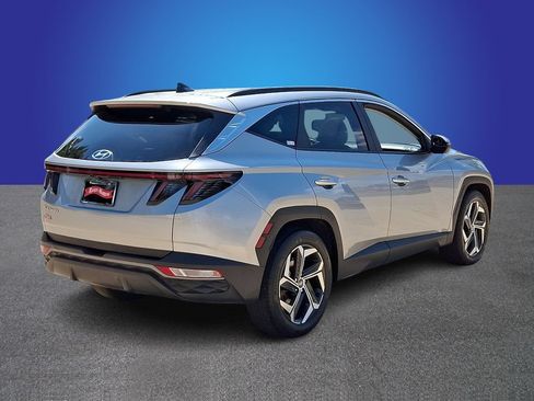 Used 2023 Hyundai Tucson SEL w/ Convenience Package FWD image 4
