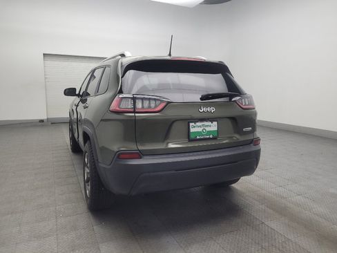 Used 2020 Jeep Cherokee Latitude FWD image 6