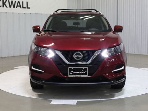 Certified 2022 Nissan Rogue Sport SL image 3