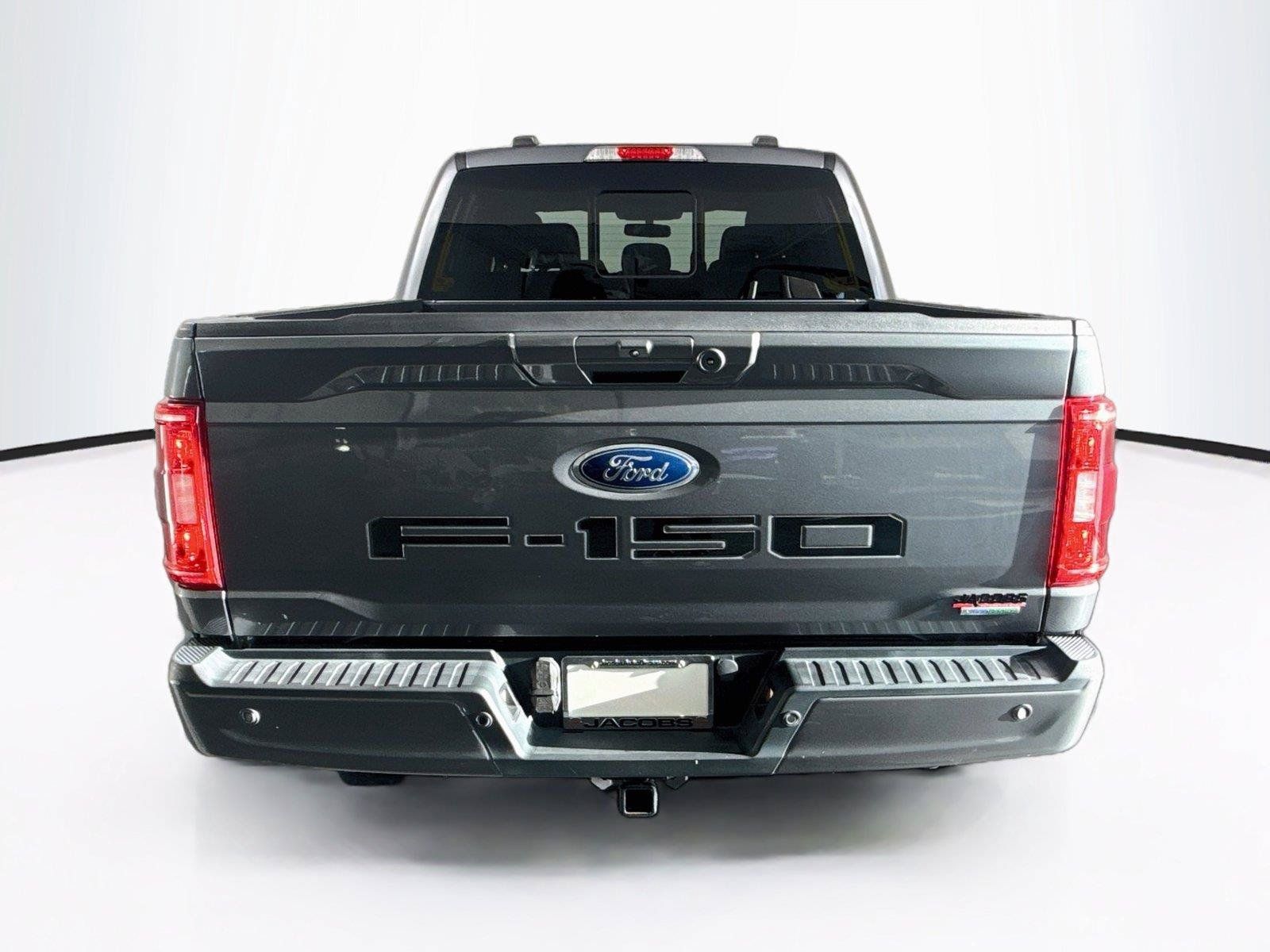 Used 2022 Ford F150 XLT w/ Equipment Group 302A High RWD image 4