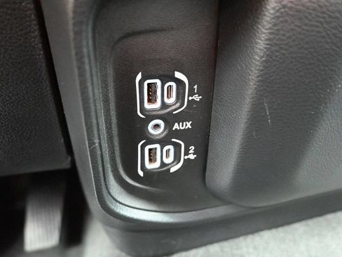 Used 2023 RAM 1500 Big Horn AWD/4WD image 17
