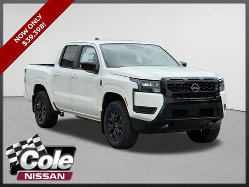 New 2026 Nissan Frontier SV w/ SV Convenience Package AWD/4WD image 1