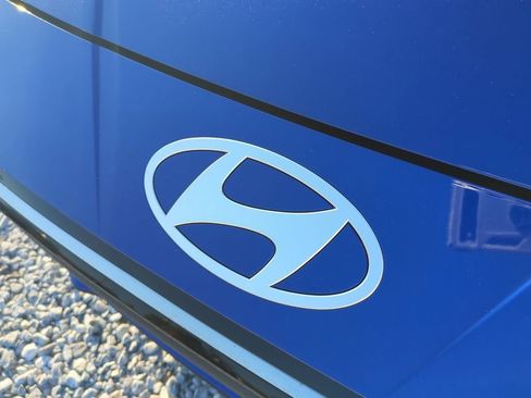 New 2026 Hyundai Elantra Limited image 13