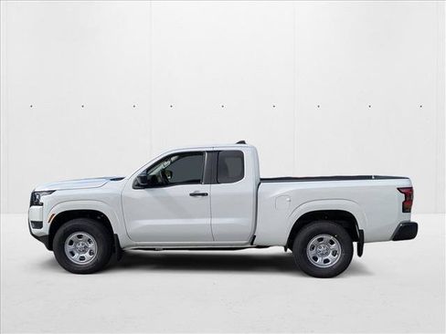 New 2026 Nissan Frontier S image 5