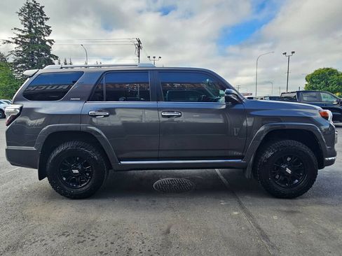Used 2019 Toyota 4Runner Limited AWD/4WD image 6