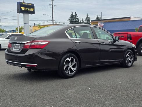 Used 2016 Honda Accord LX image 6