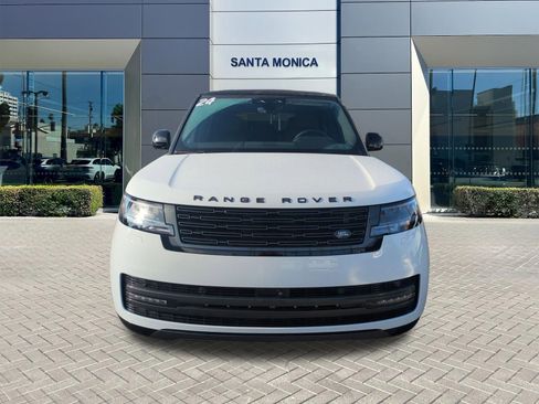 Used 2024 Land Rover Range Rover SE image 8