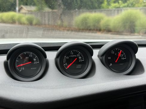 Used 2024 Nissan Z Sport w/ Floor Mat Package RWD image 17