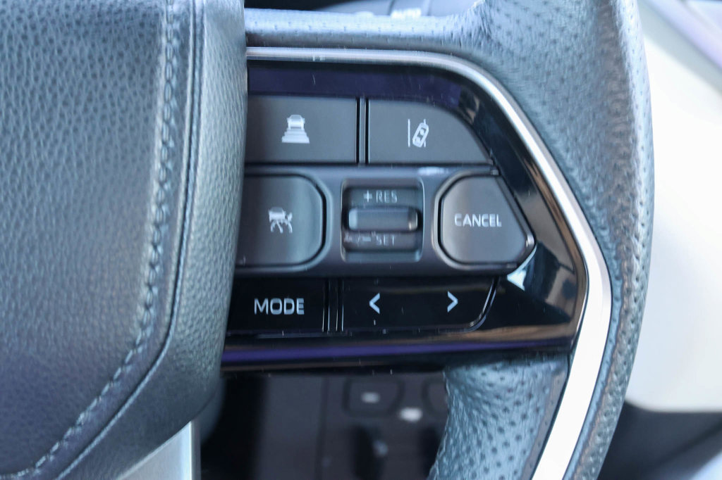 Used 2023 Toyota Tundra Capstone AWD/4WD image 36