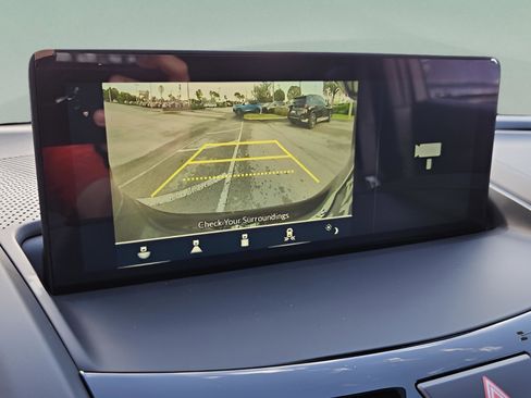 New 2025 Acura RDX SH-AWD image 24