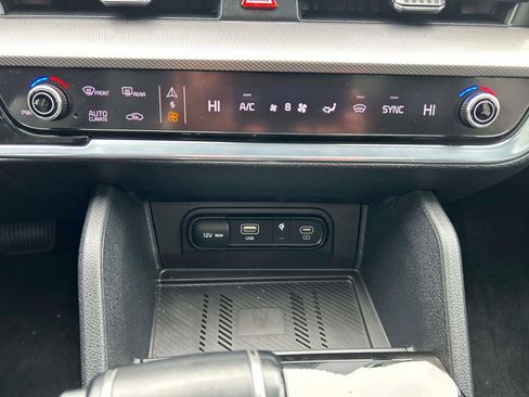 Used 2023 Kia Sportage SX AWD/4WD image 29
