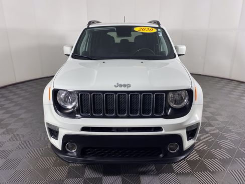Used 2020 Jeep Renegade Latitude w/ Cold Weather Group AWD/4WD image 12