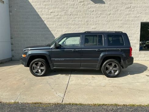 Used 2015 Jeep Patriot High Altitude AWD/4WD image 5