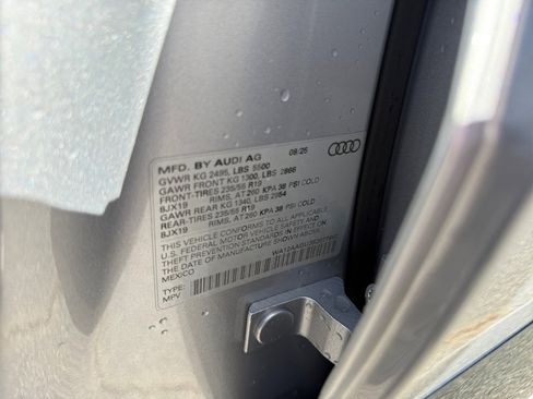 New 2025 Audi Q5 Premium Plus image 35
