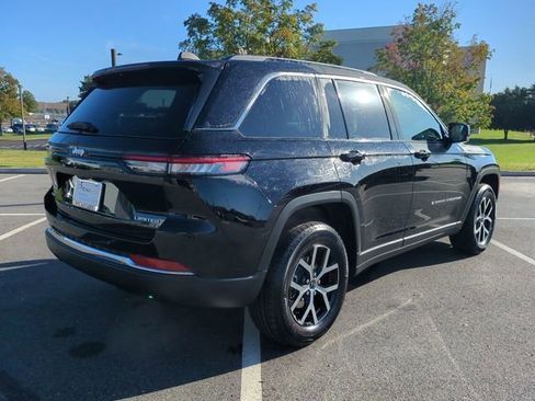 New 2025 Jeep Grand Cherokee Limited w/ Trailer Tow Package image 4