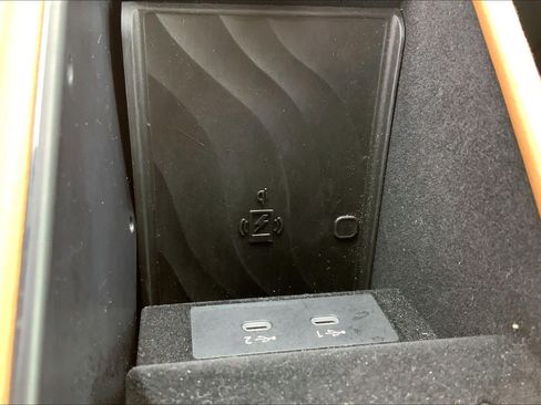 Used 2025 INFINITI QX80 Sensory AWD/4WD image 35