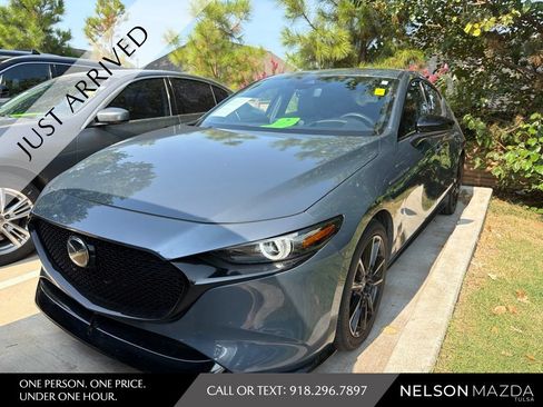 Used 2022 MAZDA MAZDA3 s AWD/4WD image 1