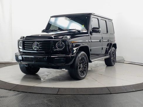 Used 2025 Mercedes-Benz G 580 w/ Manufactur Interior Package image 3