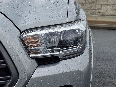Certified 2023 Toyota Tacoma TRD Sport w/ Advanced Technology Package AWD/4WD image 9