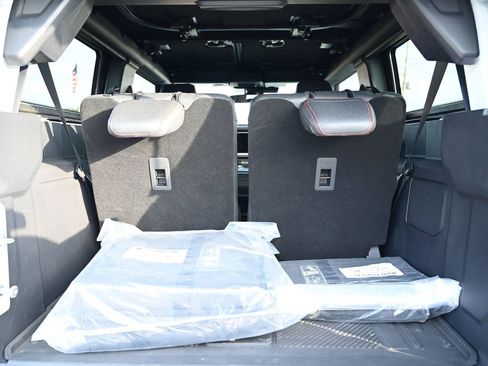 Used 2025 Ford Bronco Stroppe Edition image 43