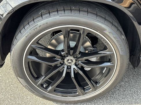 New 2026 Mercedes-Benz GLS 450 4MATIC image 18