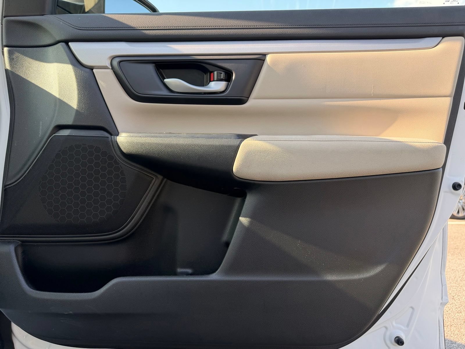 Used 2019 Honda CR-V LX image 31