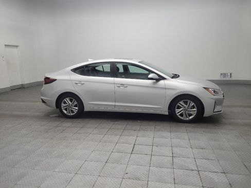 Used 2019 Hyundai Elantra Value Edition FWD image 11
