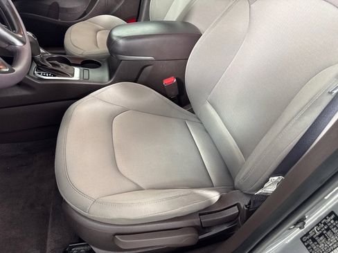 Used 2015 Hyundai Tucson GLS image 11