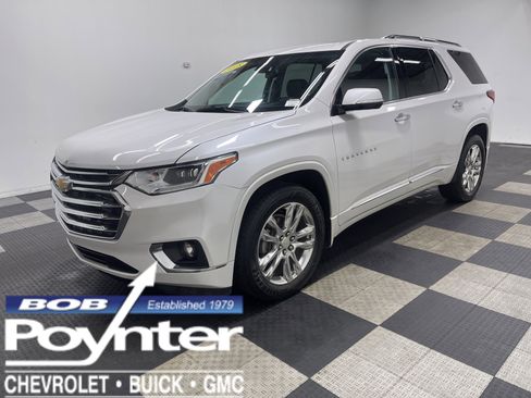 Used 2018 Chevrolet Traverse High Country image 1