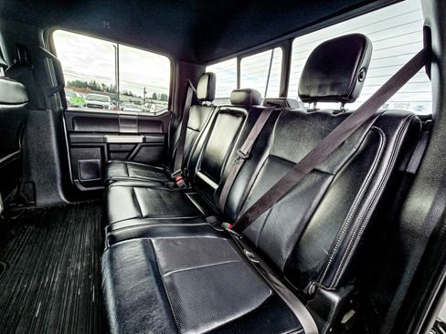 Used 2019 Ford F150 Lariat w/ Equipment Group 502A Luxury image 12