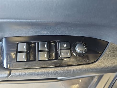 Used 2020 MAZDA CX-5 Touring FWD image 27