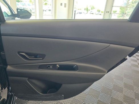 New 2026 Hyundai Elantra Sport FWD image 34