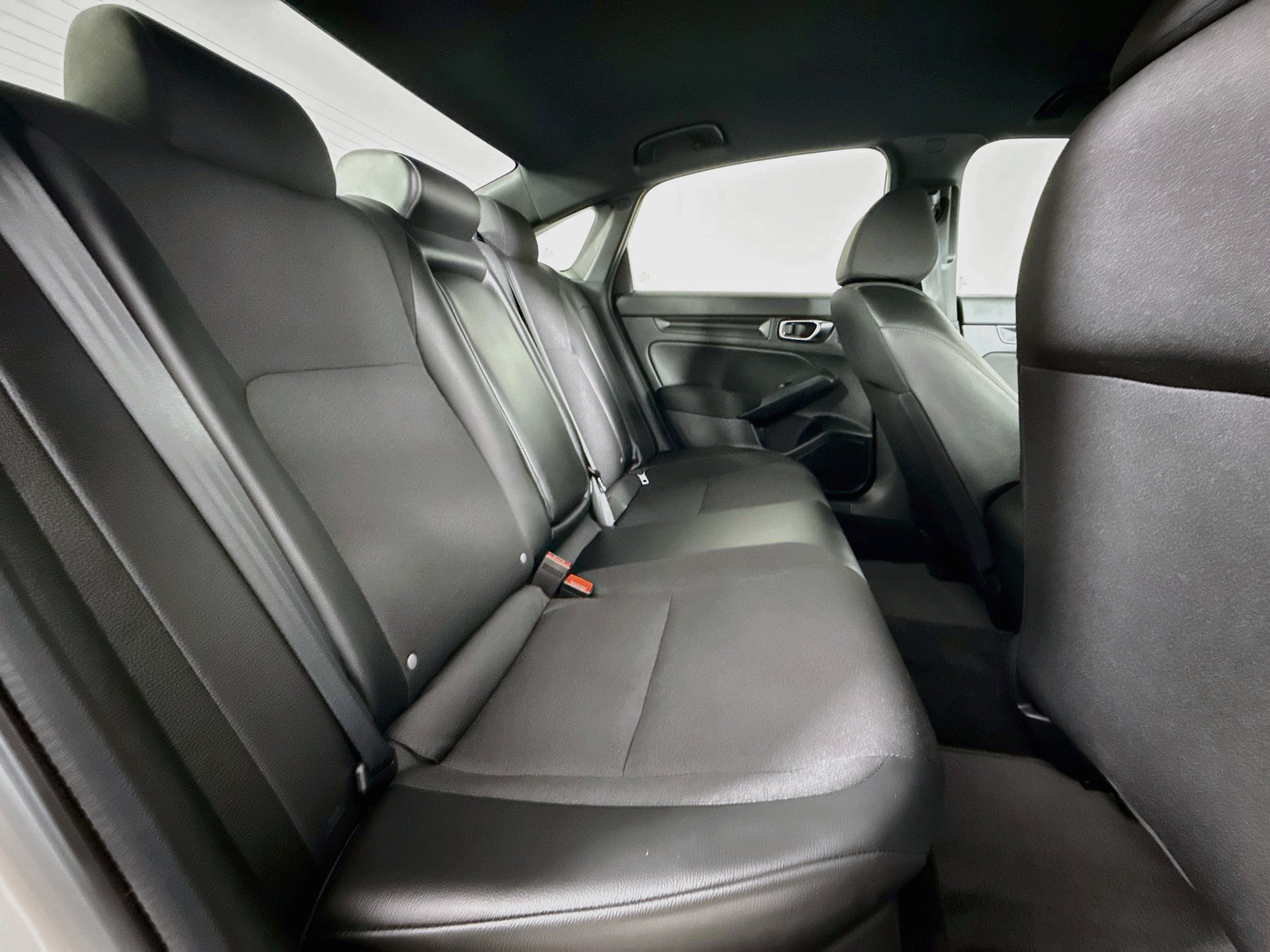 Used 2025 Honda Civic Sport image 26