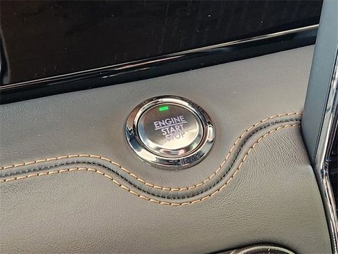 New 2024 Lincoln Navigator Black Label image 21