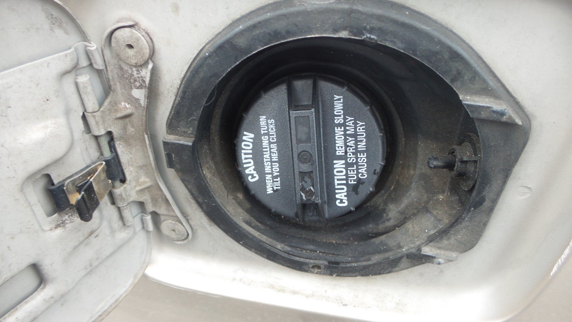 Used 1998 Toyota Camry LE FWD image 37