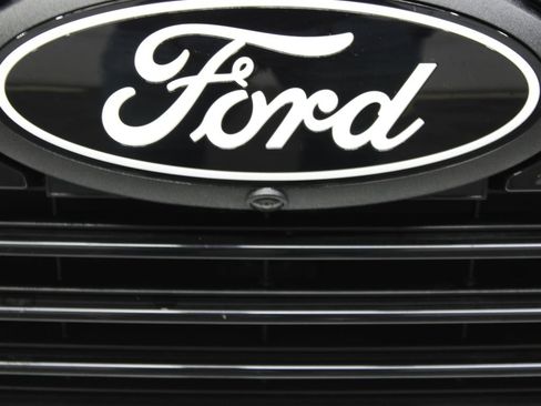 Used 2025 Ford F150 Platinum w/ FX4 Off-Road Package AWD/4WD image 61