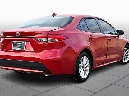 Used 2020 Toyota Corolla LE w/ LE Premium Package image 13